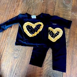 Random Hearts Black & Gold Baby Girl Outfit